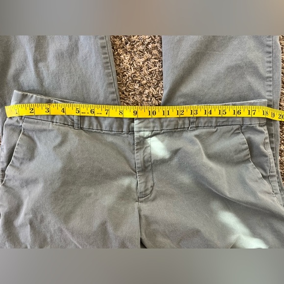 GAP Gray Straight Leg khaki cotton blend Pants women’s size 14 - Picture 7 of 10